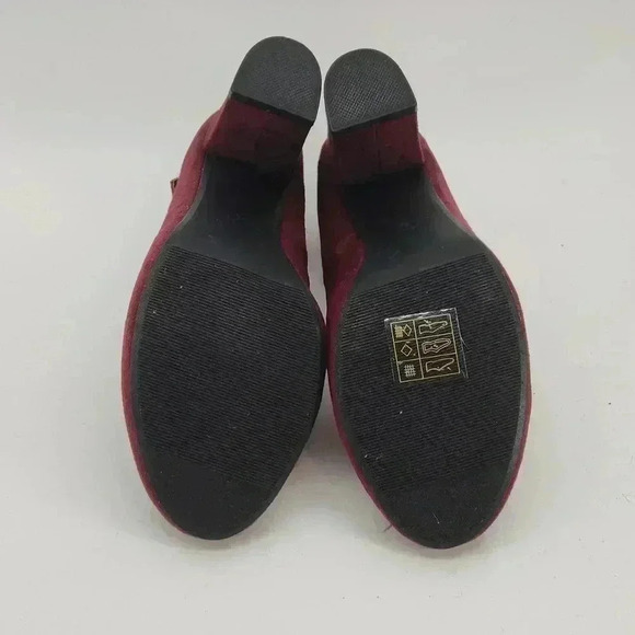 J ADAMS MARY JENE  ROUND TOE HEEL - Picture 7 of 7